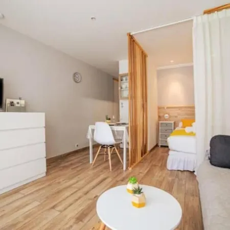 Cocoon Center - Rue D'Antibes - 200M Plage- Clim - Wifi - Unique Cannes Buitenkant foto