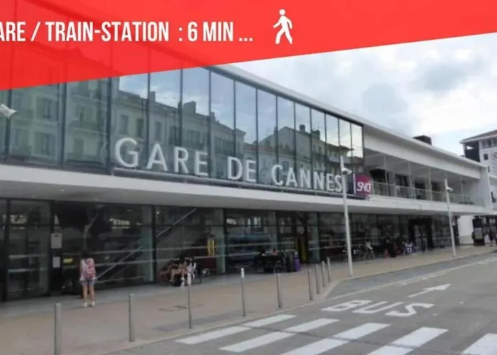 Cocoon Center - Rue D\'Antibes - 200M Plage- Clim - Wifi - Unique